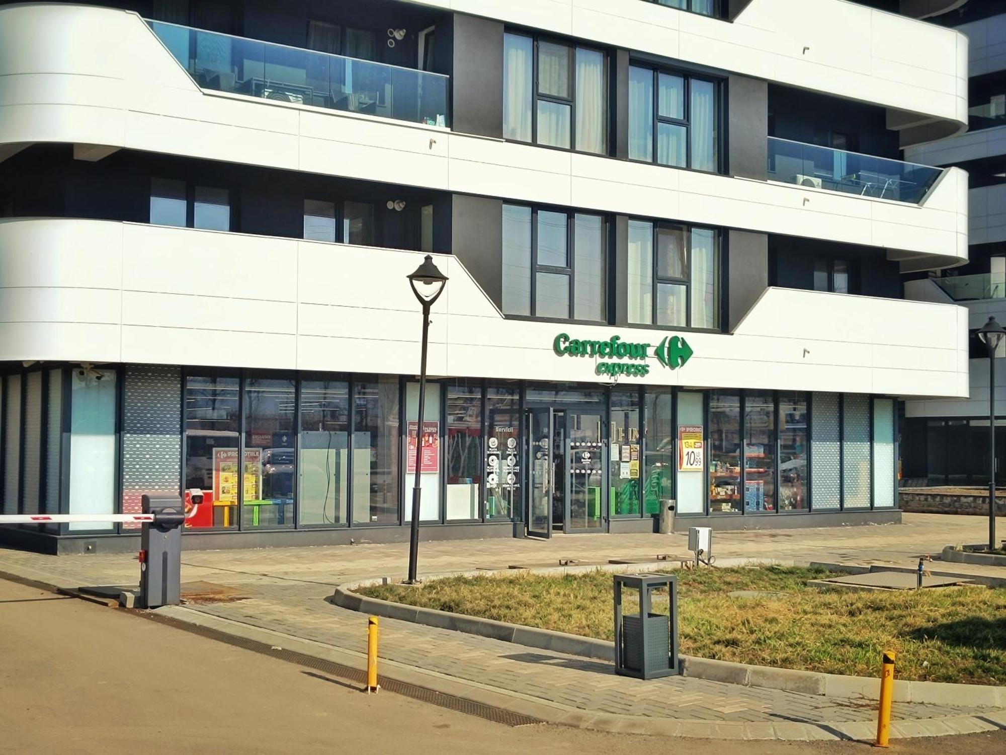 Super Apartments Near Airport With Shop & Free Parking Iasi Exterior photo